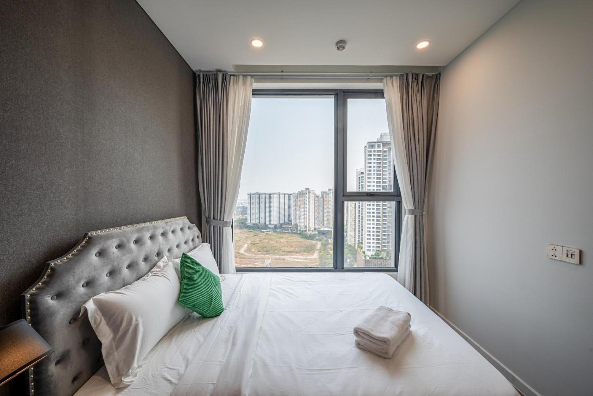 Lumiere Luxury Condotel Khách sạn hẻo lánh